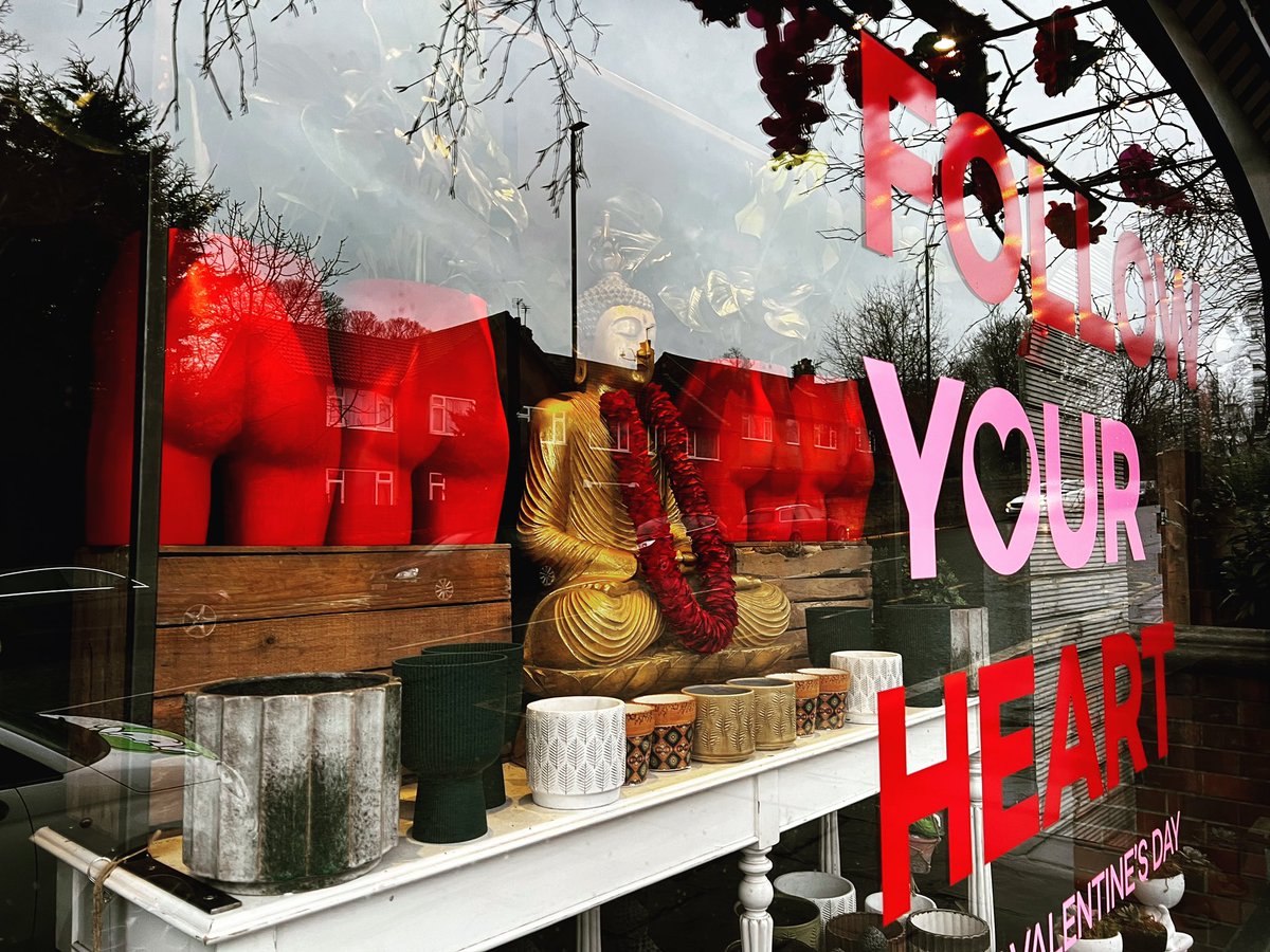 Show us ya bum ! 🤣😂🤣😂🤣 xxx