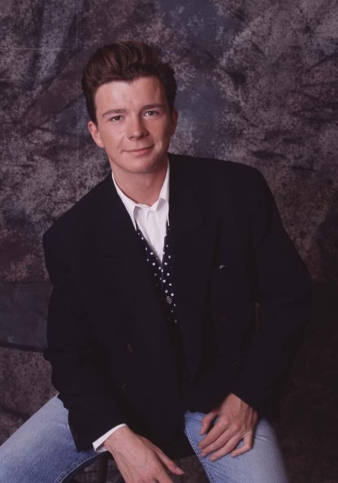 Happy Birthday to Rick Astley.
(6 February 1966) 