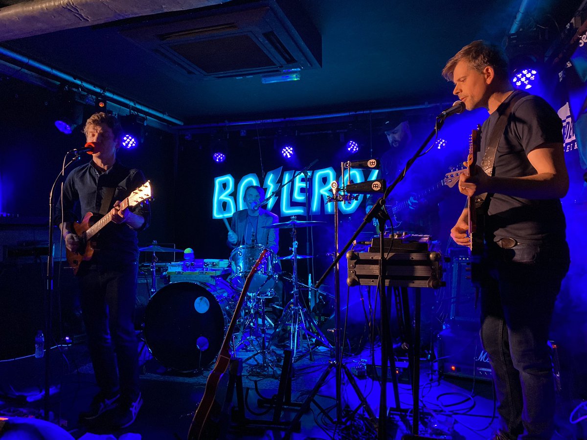 Stevepxl's tweet image. Rounded off my #IVW22 with a short trip to the @BOILEROOM to see @fieldmusicmusic - despite having some of their albums, this was the first time I’d managed to see them and they were excellent! Support from #PlayingFields was very good too. 🎸🎶🙂 #LiveMusic #GoLocal