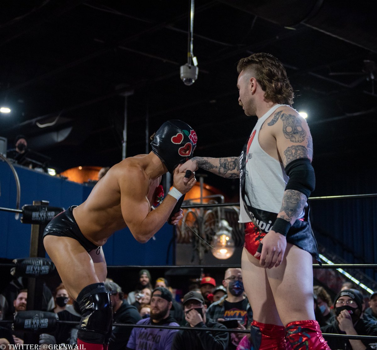 Grenwail tweet media