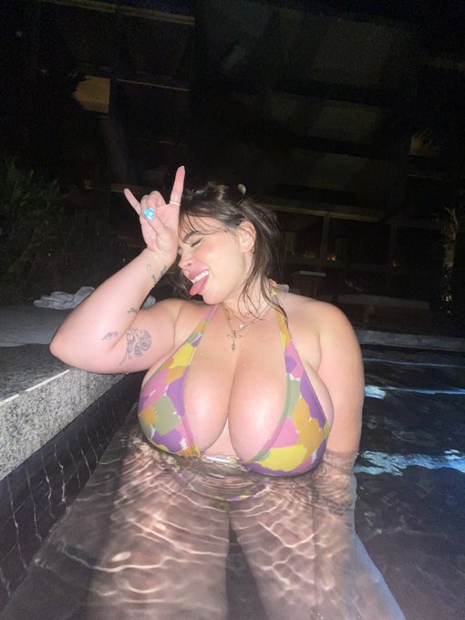 Just sent out a really hot girl on girl video on my OF https://t.co/1OxzDuOTi4 https://t.co/nBEX0B1a