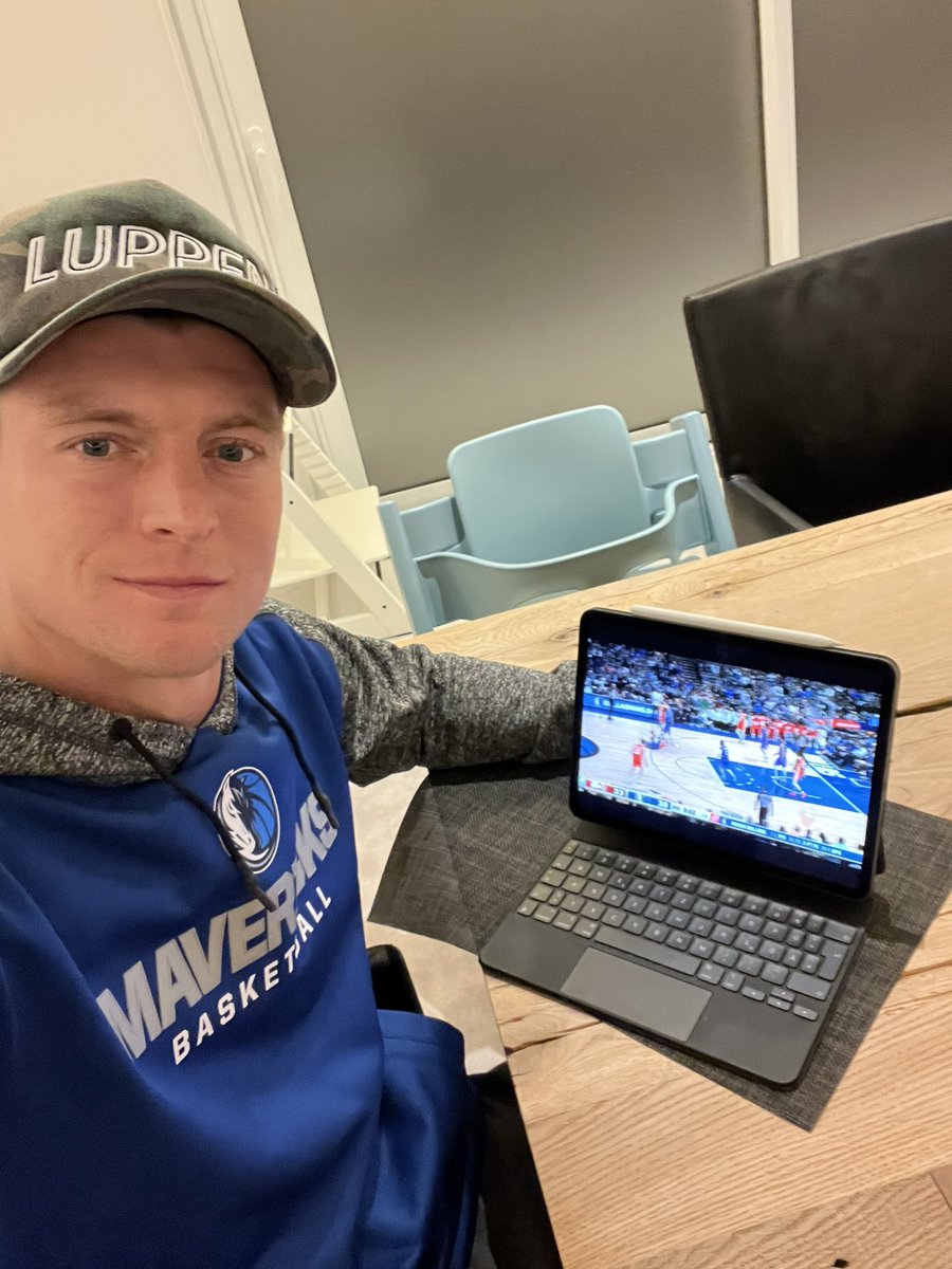 Toni Kroos tweet media