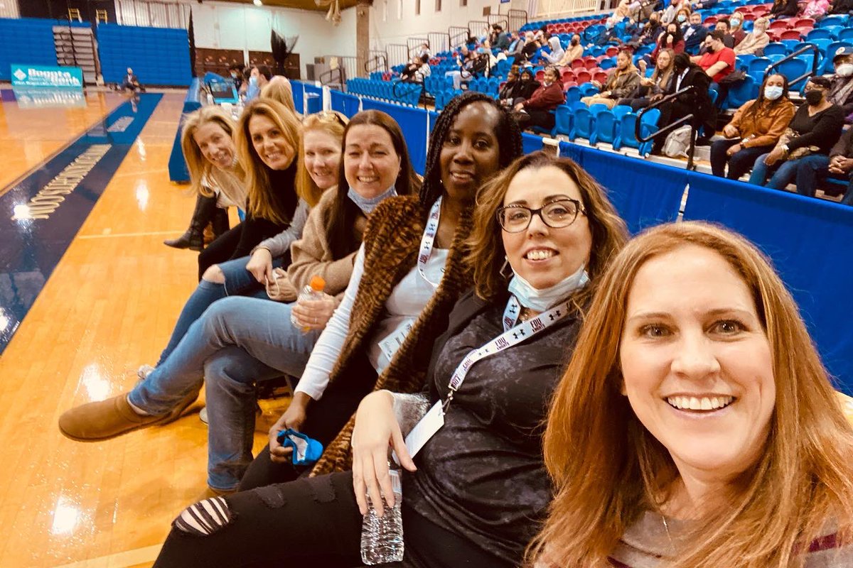 FDUKnightsWBB's tweet photo. Huge shout out to our alums for coming yesterday and encouraging our team! We look forward to seeing you at more games! 
#KnightAttack https://t.co/gwjNEQNNmQ