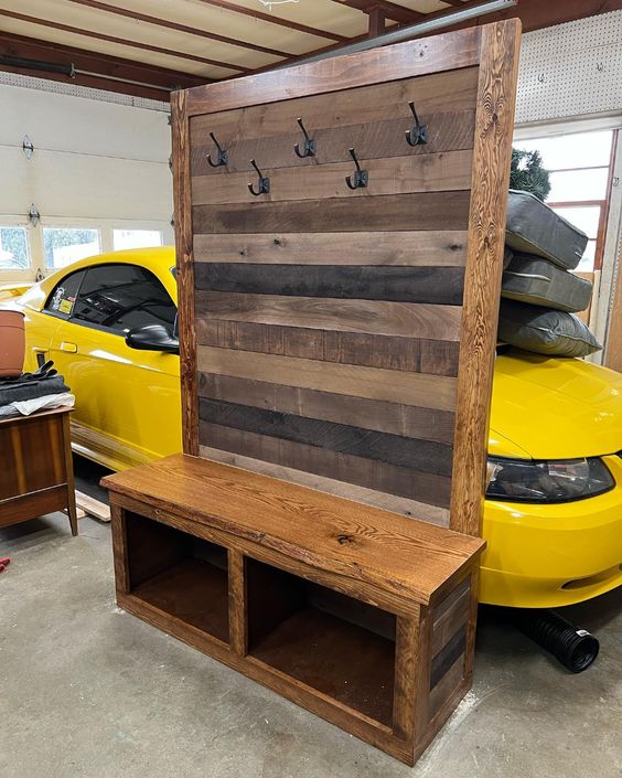 RustOleum's tweet photo. Why not try something new in 2022? Check out our #Varathane products to create something spectacular.
On Instagram:
📸 1 : @ sharpesouthernhome
📸 2 : @ anesihomedesigns
📸 3 : @ marshn_woodworks
📸 4 : @ reed_custom_woodworks_llc https://t.co/MdyJAobCsr