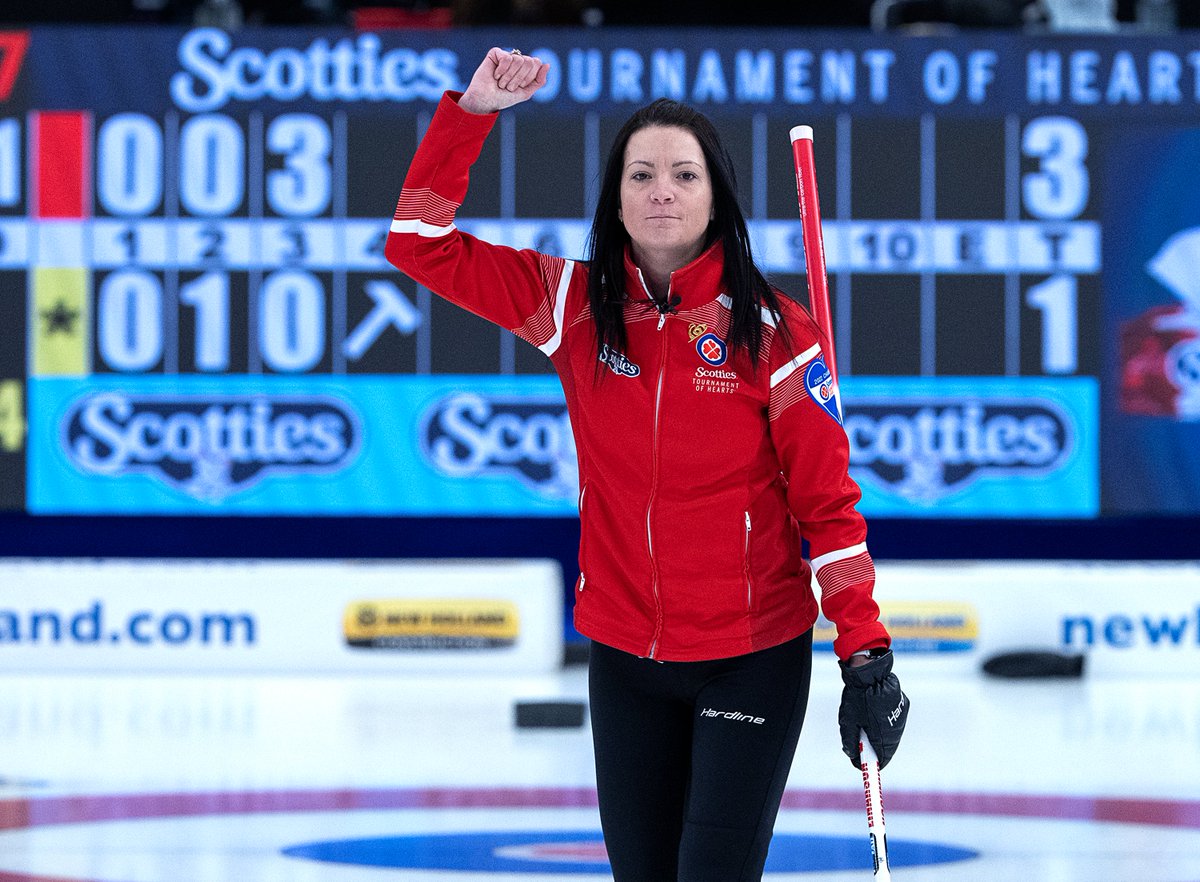 TSNCurling's tweet image. CANADA vs. NORTHERN ONTARIO 

@EinarsonTeam vs. @TeamMcCarville 

#STOH2022 final from Thunder Bay goes LIVE now on TSN 1/3, TSN Direct and the TSN App

WATCH: tsn.ca/curling/event/…