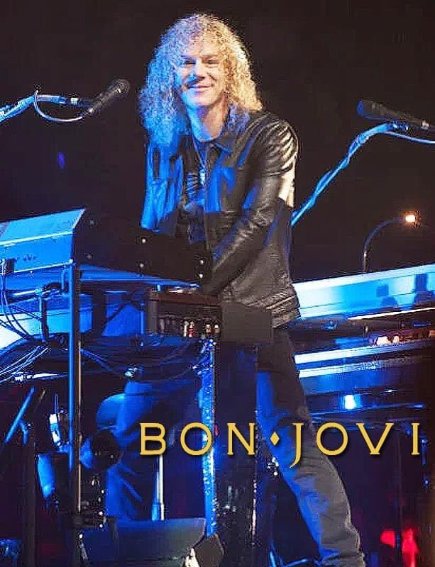 Happy birthday DAVID BRYAN!
(February 7, 1962) 
