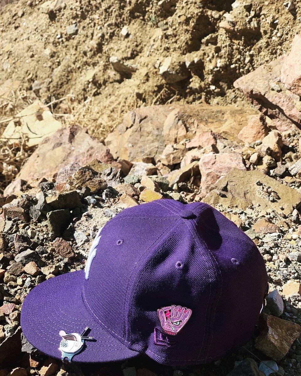 Catoishere's tweet photo. Today is nothing but a purple haze!
π @HOMAGE #teamhomage
π§’ @TopperzStore
π @RahnniFitteds #just2smooth #therealfittedshef #flyuyang #stopncap #sodadrippinn
I hope you like #PINdejos https://t.co/ZitsxDP0mm