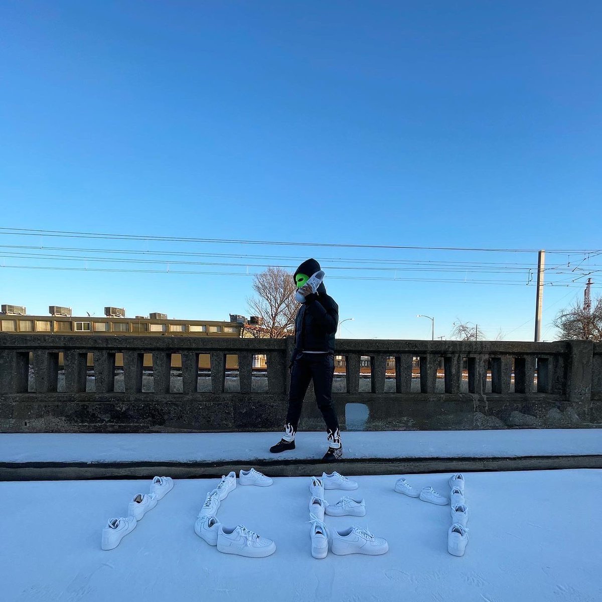 OisforOptions's tweet photo. Bricks 🧱 #ICEYGirl #CandyLady ❄️ ⛄️ https://t.co/RBeclKtQc7
