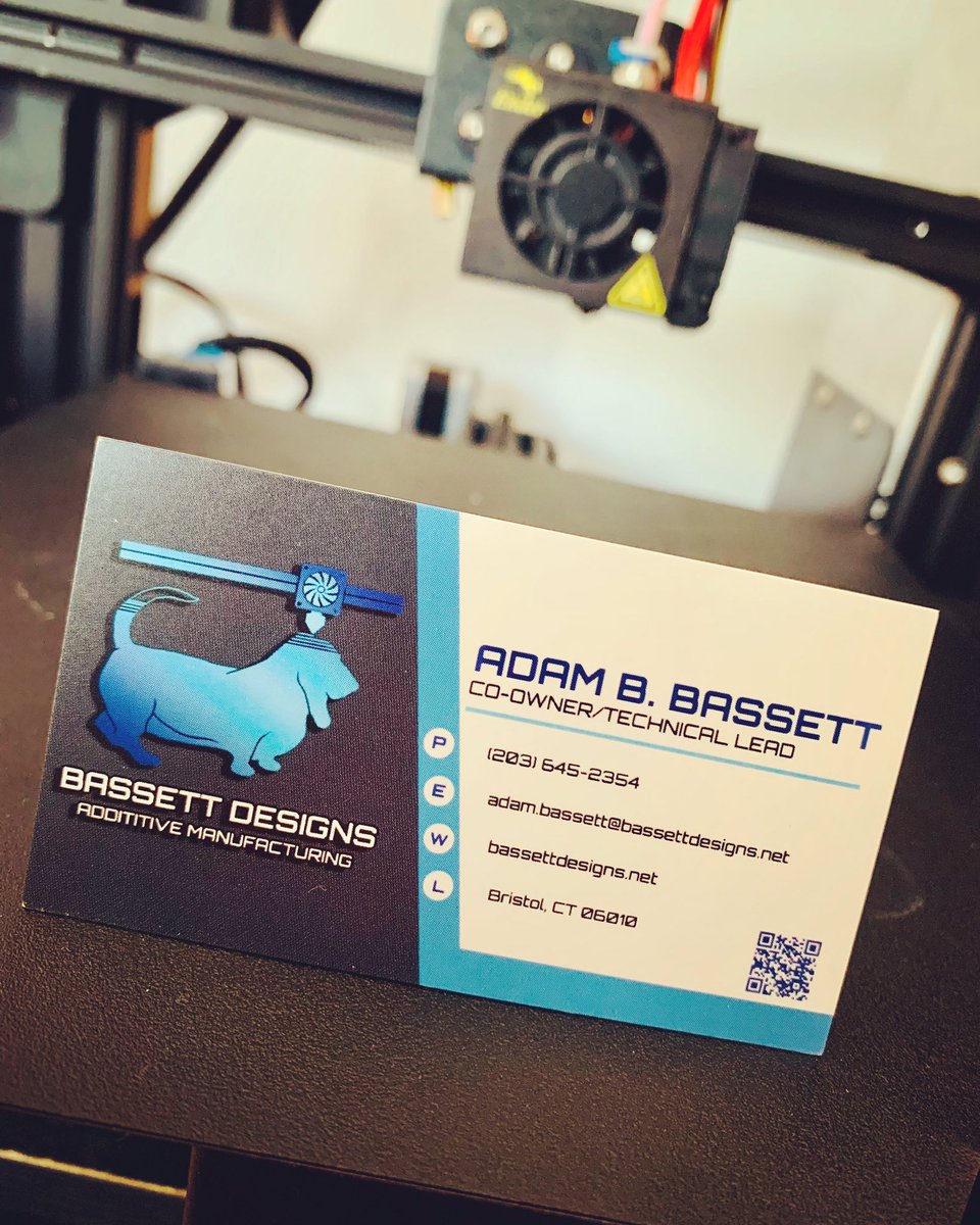 Business cards came in the mail today! Have an idea you want to make reality? Feel free to contact us! 

#businessready #bussiness #familybusiness