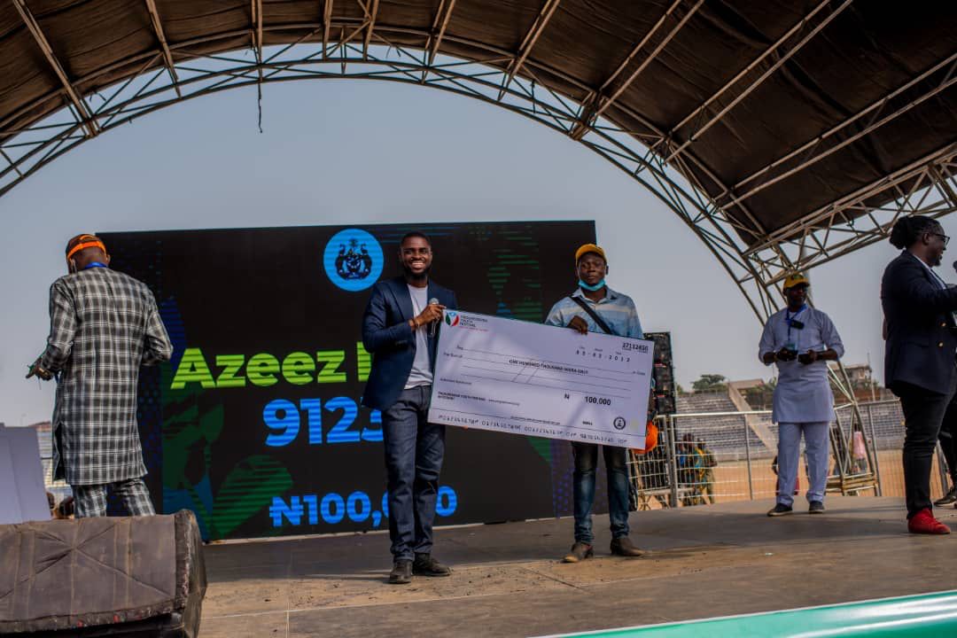 ProgressiveYNG's tweet photo. See three of the thousands of prize winners at the Progressive Youth Festival that held yesterday. We promised and we delivered! That's #NewPolitics https://t.co/D4FfUI8aub