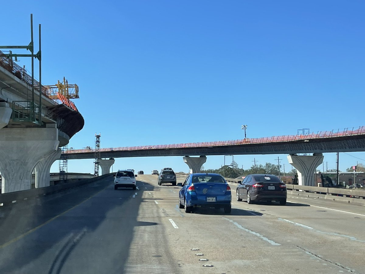 wilsonforla's tweet photo. Loving my Sunday afternoon drive home with @Rocki08Wilson thru 3 @La_DOTD construction zones 🚧, this is the Loyola Interchange in @CityofKenner, @LouisianaGov and I proud to give rise to flyovers into @flyneworleans. https://t.co/hXC1PmCM1q
