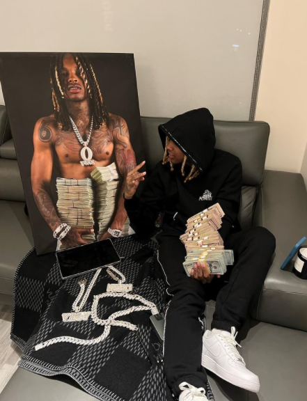 LildurkVoice's tweet photo. I'm on you forever, that's just word to V.Roy 
@lildurk @KingVonFrmdaWic https://t.co/kxnCau0MU0