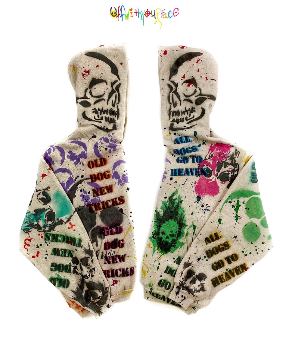 ERICTHEINVENTOR's tweet photo. “SAMEOLD” 

1/1 hoodie hand painted by me

custom for @glaive https://t.co/GvNTDK6Bk1
