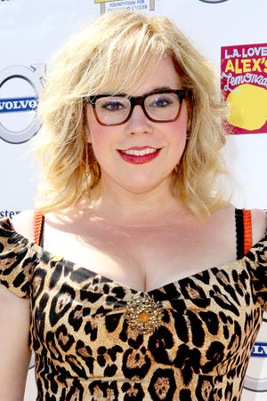 Penelope Garcia (Parody) (@quirkygeekbau) on Twitter photo 