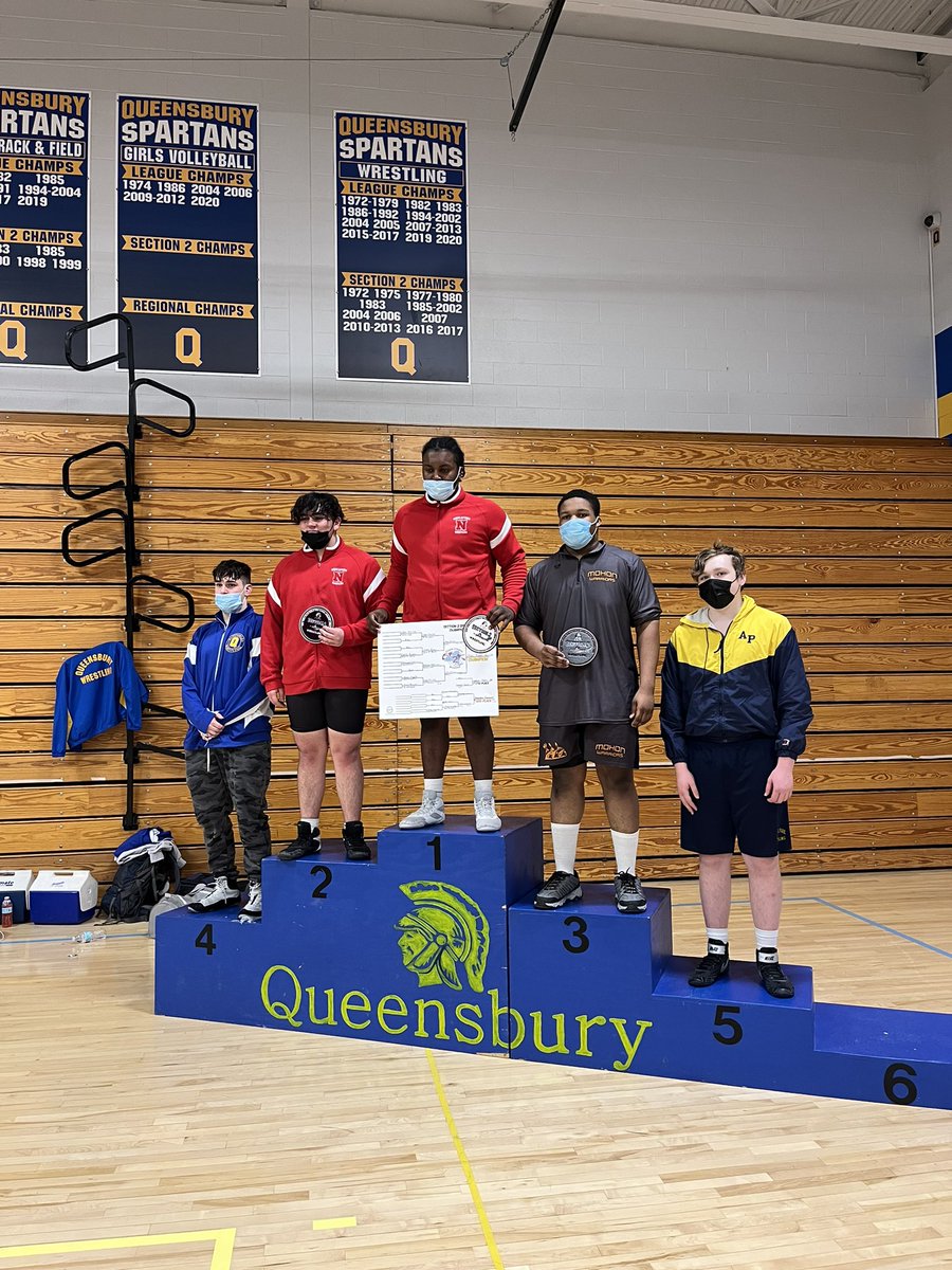 Conor Byers placed 5th at 285 lbs at the Class B Championships to qualify himself for the Section 2 Championships in Glens Falls next weekend!
