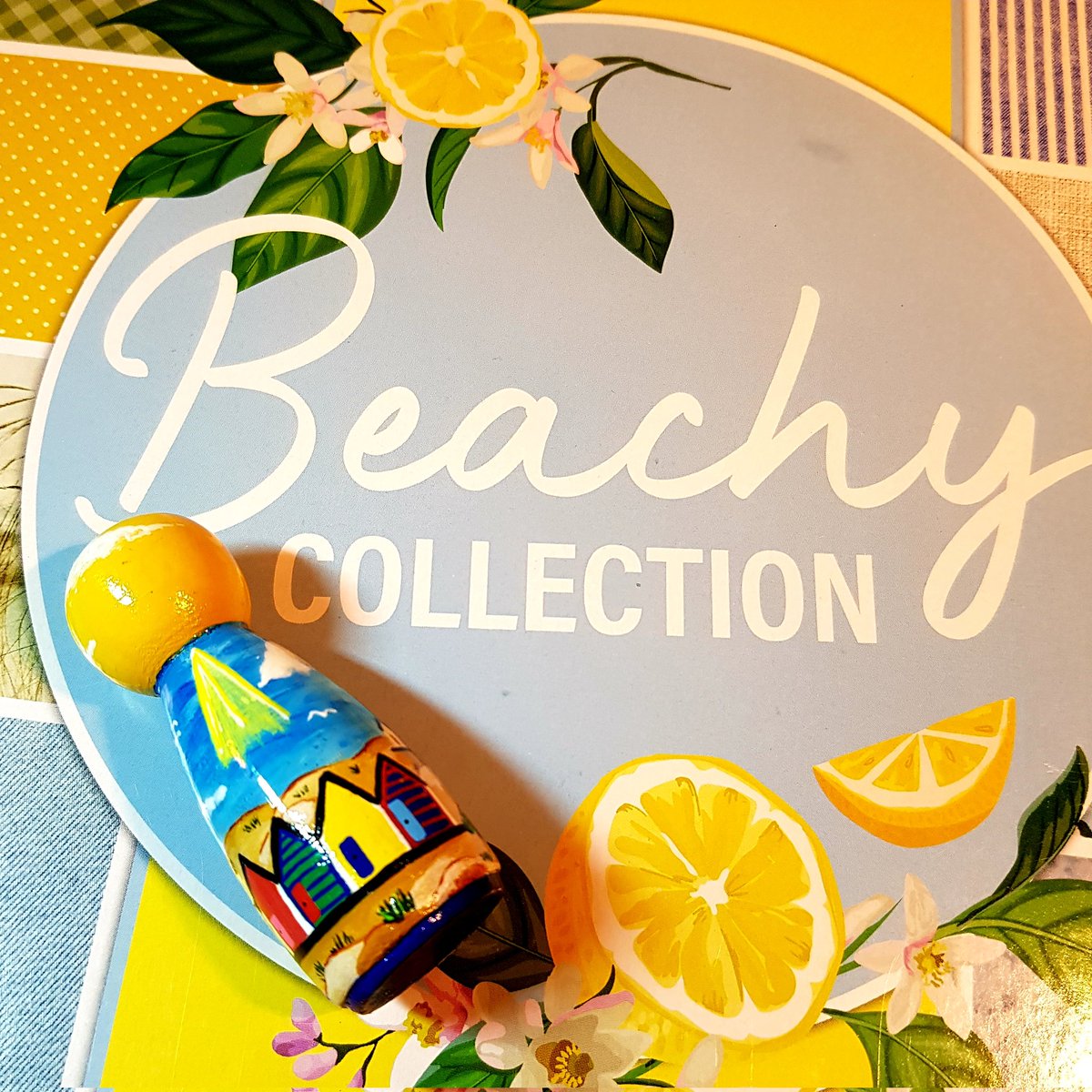 Linzi_Ellen's tweet photo. SUN, SEA, SAND &amp; PEGS! 🌞 🏖🖌 https://t.co/FQftjMNTpE