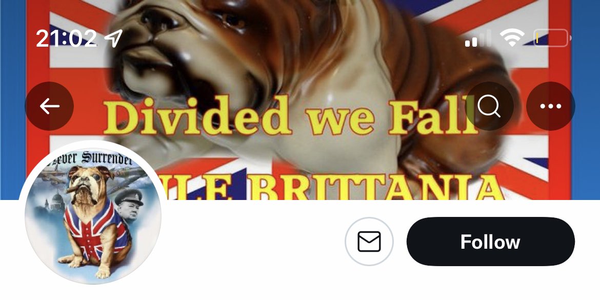 willireallyam1's tweet photo. @goodnitebob @kercle I love that racist Bob - being a self proclaimed โtrue British Patriotโ - canโt even spell โBritanniaโ right in his profile header ๐คญ๐คฆ๐ปโโ๏ธ๐คฃ๐คฃ๐คฃ What a complete ๐คก #IdiotBoy #RacistFool https://t.co/2soPlinMgW