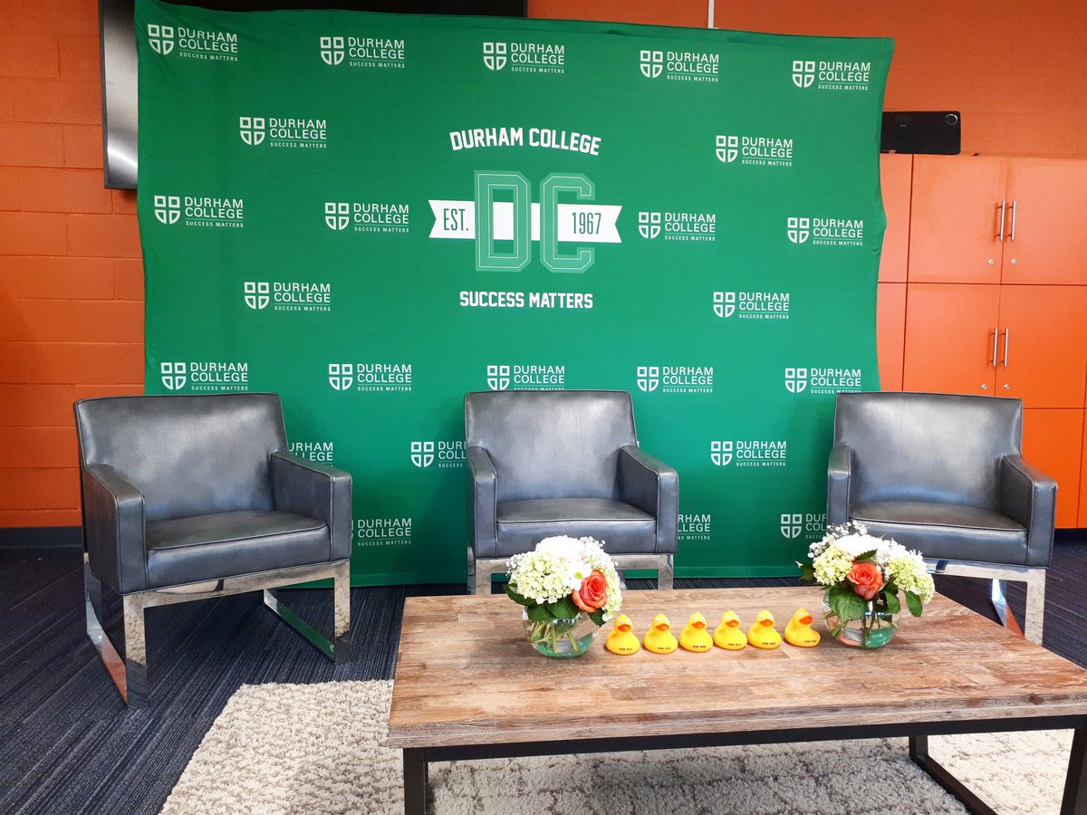 TheAIHub's tweet photo. #DYK: The AIHub hosts #TechTalksDC focused on sectors including special needs education, healthcare, gaming, manufacturing, real estate and the future of technology, to help generate awareness in the community about the applications of AI in those sectors.

#AI #collegeinnovation https://t.co/XwMLmHpgtN