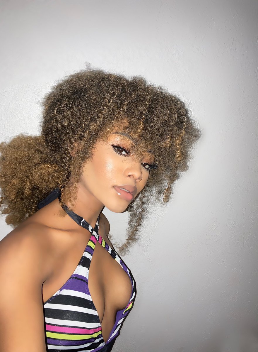 kosieeeeee's tweet photo. Face card✅ https://t.co/7eyg4NihNX