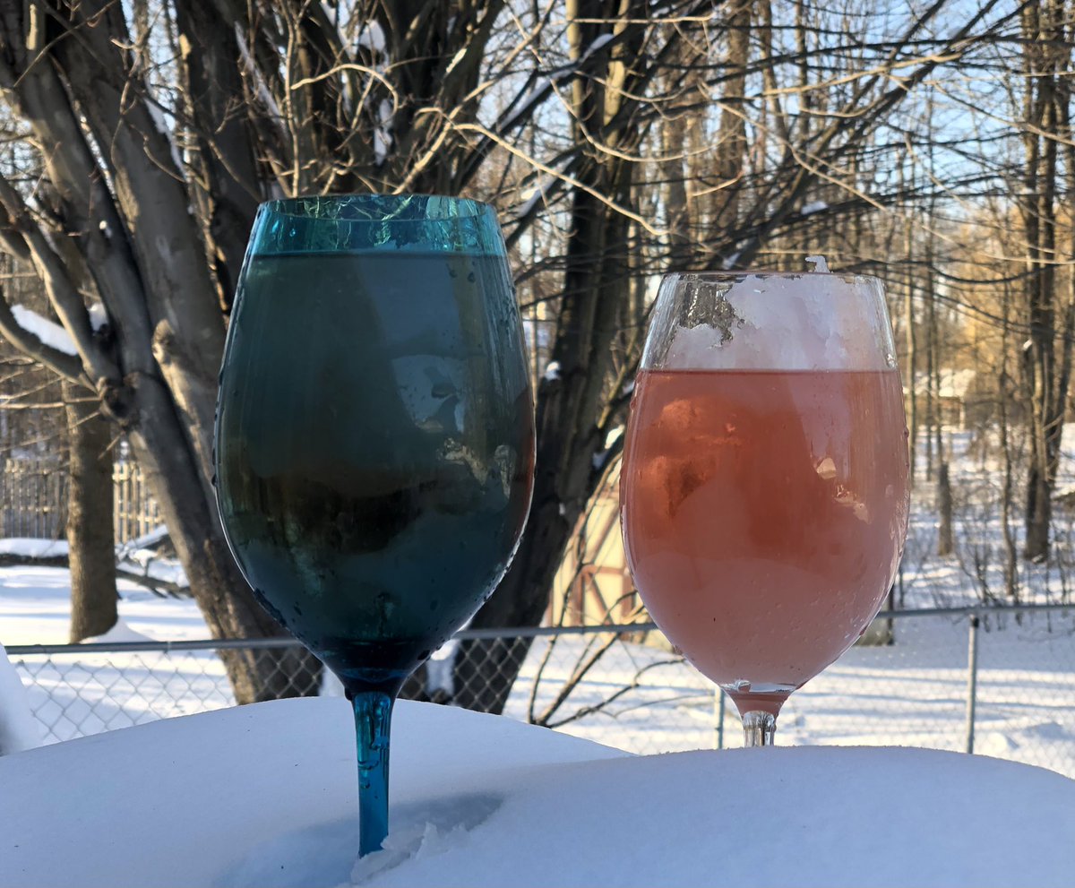 klgresham42's tweet image. Adult snow cones 😊 @CoachGresh28  ❤️