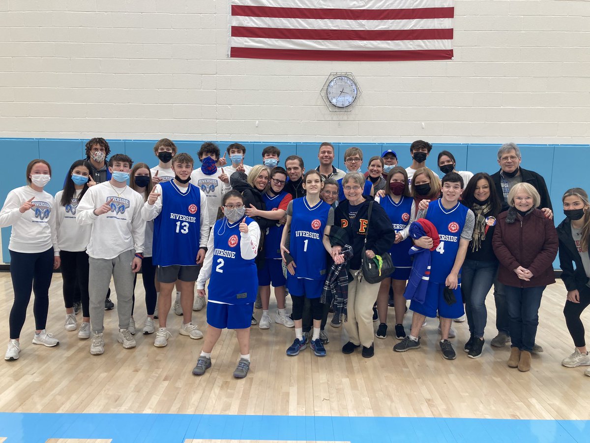 RVHSVarsityClub's tweet photo. These RAMS made Riverside proud today.  Way to go Unified 🏀!!! https://t.co/fKREsB8x1r