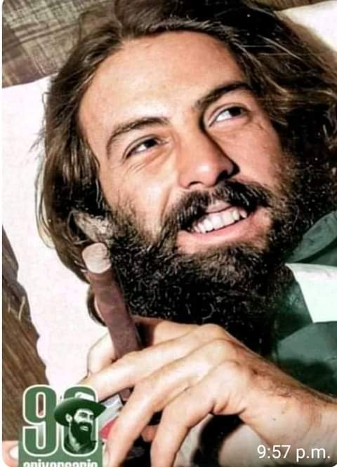 #Cuba #DMECienfuegos #90Aniversario del natalicio de #CamiloCienfuegos el hombre de la sonrisa amplia y el sombrero alón. #CamiloEsPueblo #CubaMined #CubaEduca <a href="/CubaMined/">MINED</a> <a href="/elsa_ena/">Ena Elsa Velázquez Cobiella</a> <a href="/DarvelisCarrac3/">Darvelis Carracedo</a> <a href="/dailiana_d/">Dailiana Delisle Bell</a> <a href="/SaerySerrano/">Saery Serrano</a>