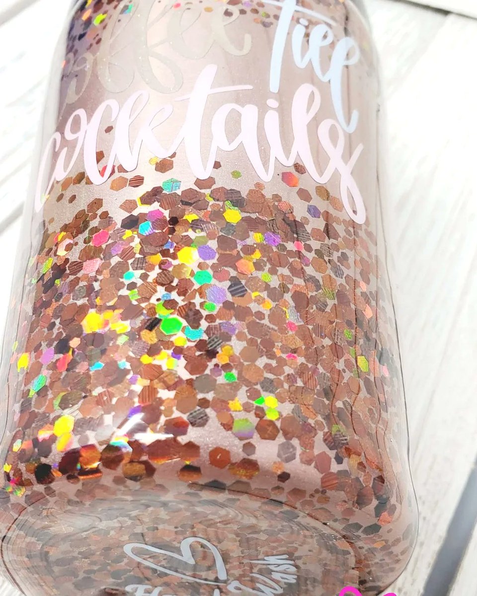 WithLove_Martha's tweet photo. ☕ Coffee 'til Coctails 🍹 Yes, Ma'am. How many cups of coffee do you drink a day?! I typically hover around 2-3 &amp; a glass of 🍷 at dinner. 

This is an 11oz coffee cup. It's ready to ship/pickup.

https://t.co/ogMSS3bXfZ https://t.co/4MxpCzBx6p