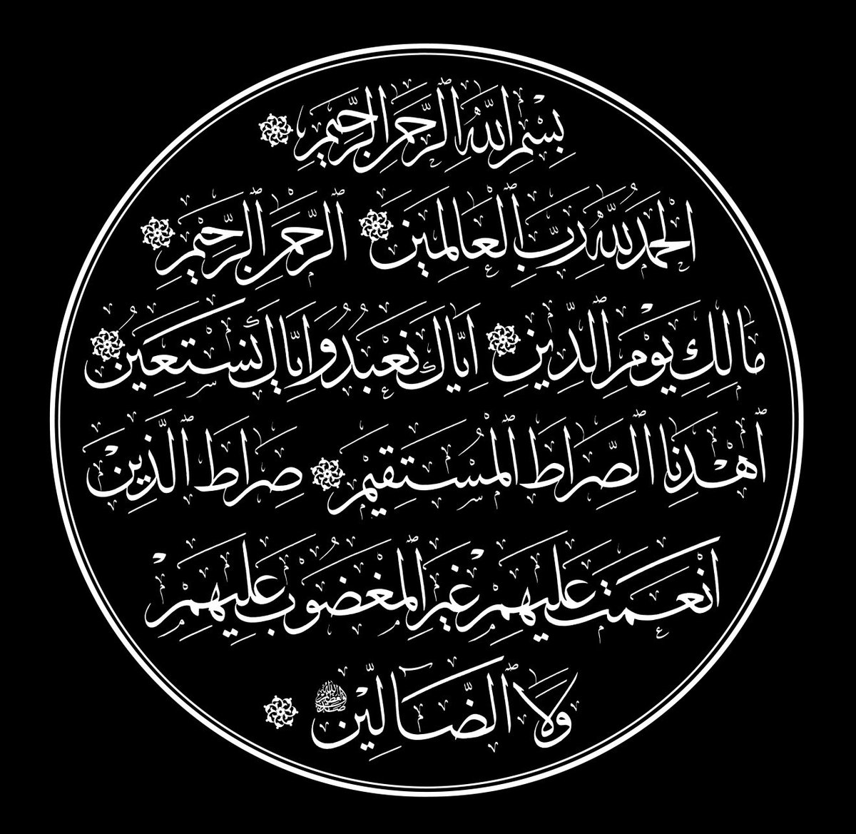 ALAA1121_'s tweet photo. تجددت ذكرى رحيلك اليوم
وسيظل عزائي فيك حتى نلتقي
(الفاتحه على روح المرحومه والدتي) https://t.co/clqeirF1M0