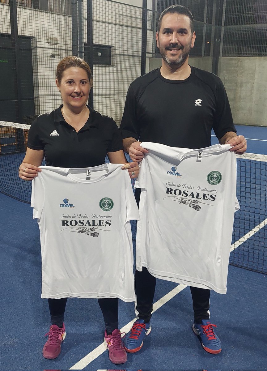 Aquí tenemos a los campeones de nuestro rey de pista celebrado en <a href="/PadelCrivel/">Crivel Ocio Zone Padel</a> unas instalaciones magníficas para disfrutar de nuestro deporte favorito en familia, enhorabuena Ana y Anguita !! #clubpadelabad #reydepista