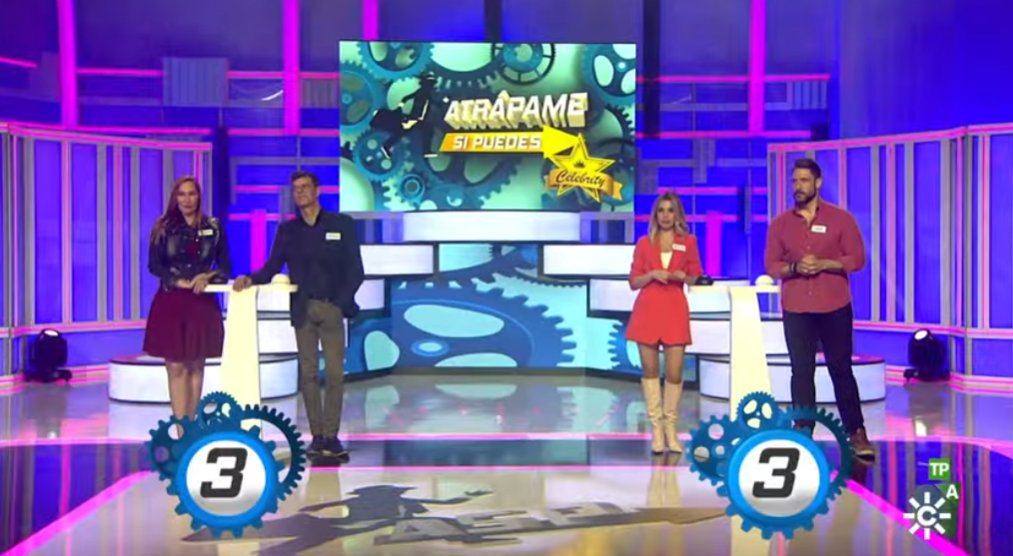 AtrapameCS's tweet photo. 📺Semifinal igualada en #AtrapameCSurVIP
Dos parejas:
@RosarioMohedano y @Andoniferreno
@NataliaOficial_ y #JaimeNavaDeOlano
¿Cómo estáis viendo el programa-estreno de hoy domingo? ☺ ¡Os escuchamos, familia🏡! https://t.co/sVb3gYcDC0
