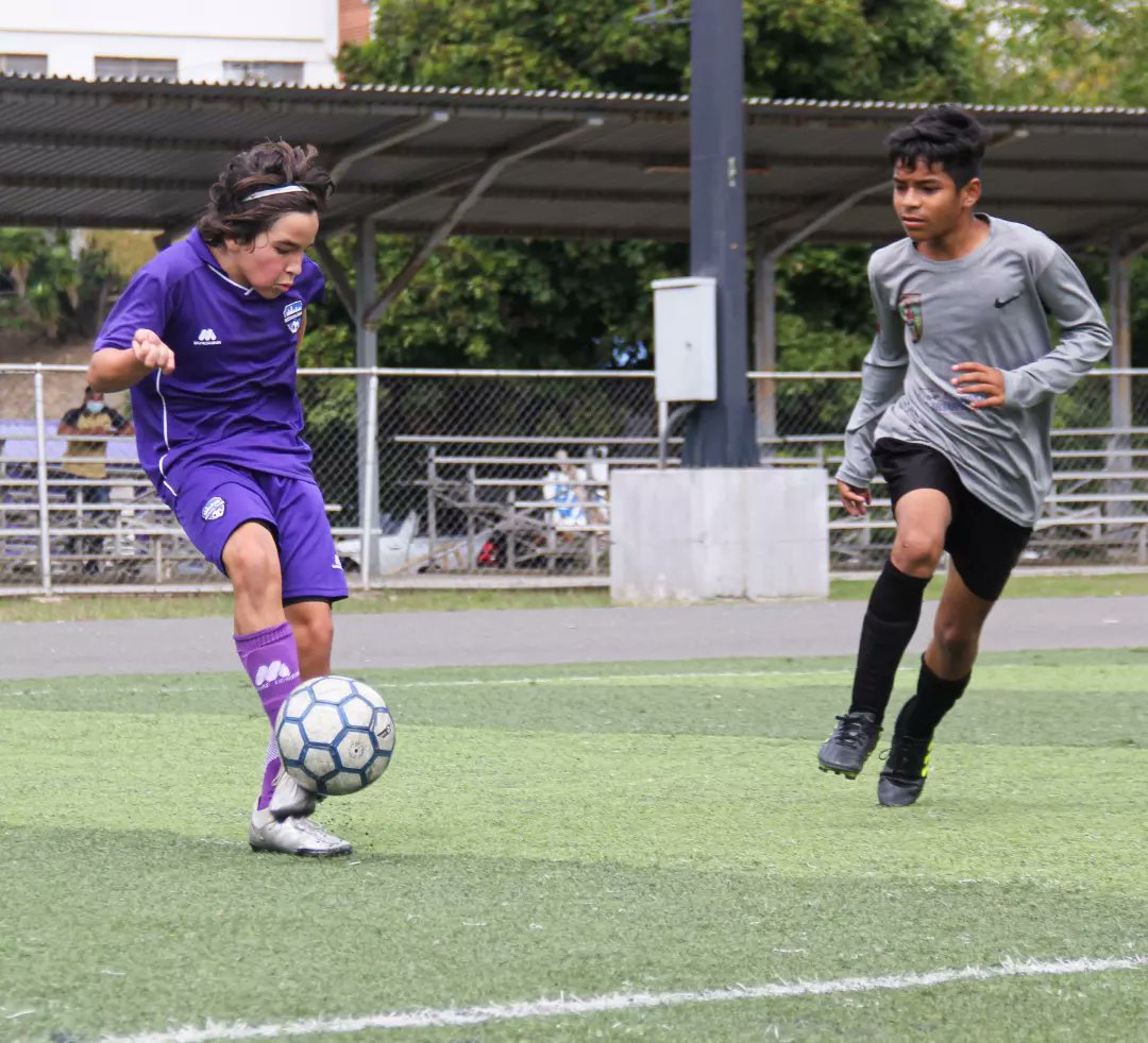 MetroCantera's tweet photo. ¡Jornada de goles para el violeta! 🤙

Continuamos soñando con el torneo #ConmebolEvolution🏆 y vamos paso a paso. 

Disfruta de los mejores momentos de la jornada 🆚 Charallave SC.

📸 @leoneltellez10

#VamosMetro 💜⚽ https://t.co/sk8iUjrmTv