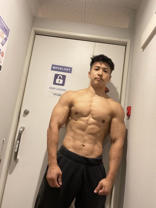 Liste Des Tweetsムキモン A Donne Le Hash 筋トレ 1 Whotwi Analyse Graphique Twitter