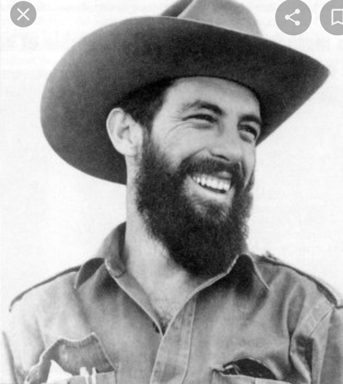 SoniaDelSol4's tweet photo. CDI Lomas del Callao, estado Bolívar. Tú, señor incansable, ejemplo de lucha y sacrificio hoy te honramos y celebramos tu 90 cumpleaños.
@Cubacooperabol2 
@cubacooperaven 
@CdiLomas 
@AdanVillavicen5 
#CamiloVive 
#90Aniversario https://t.co/usWGcWCld9