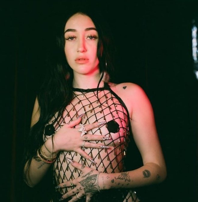 Noah Cyrus.