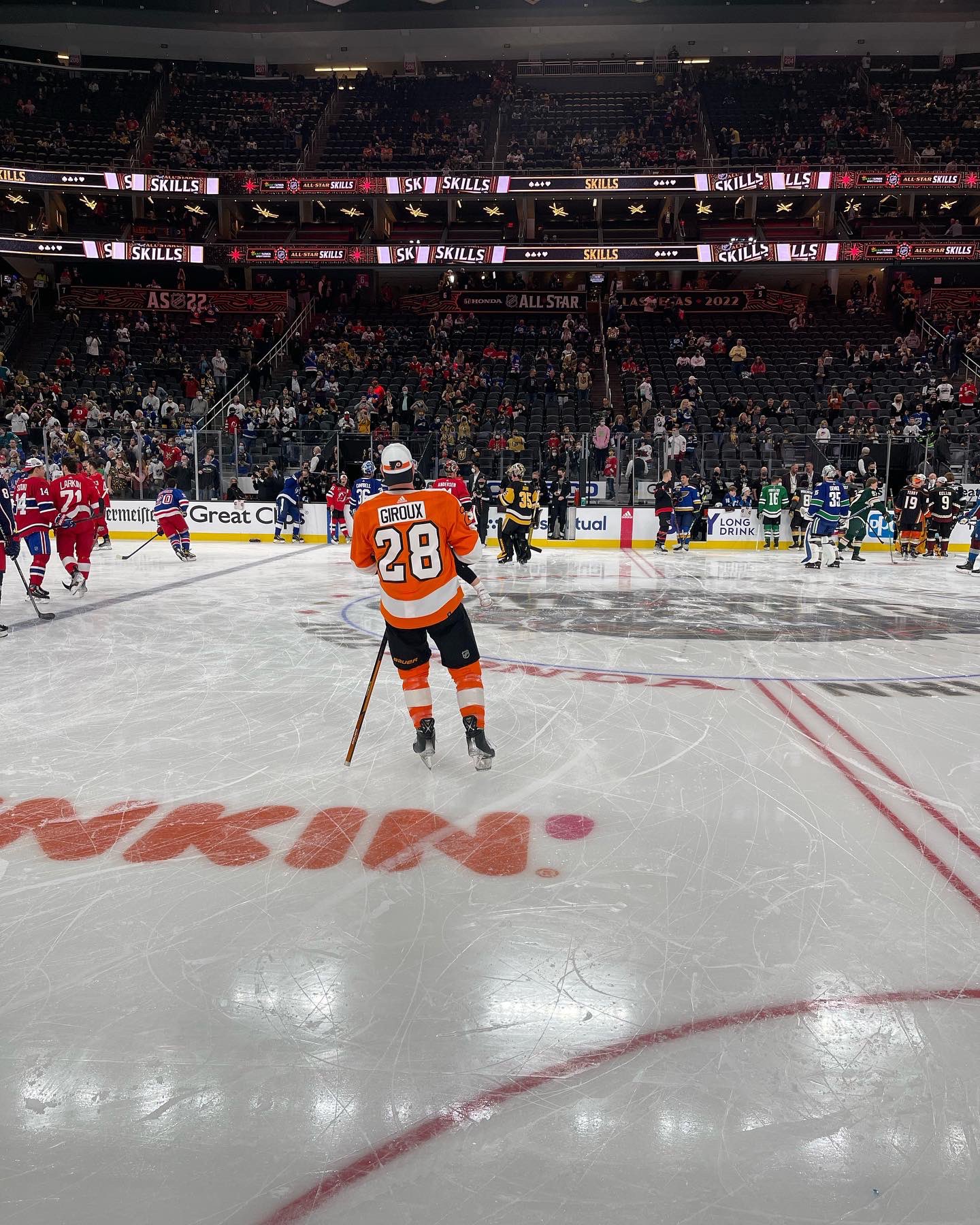 Giroux stadium jersey deals