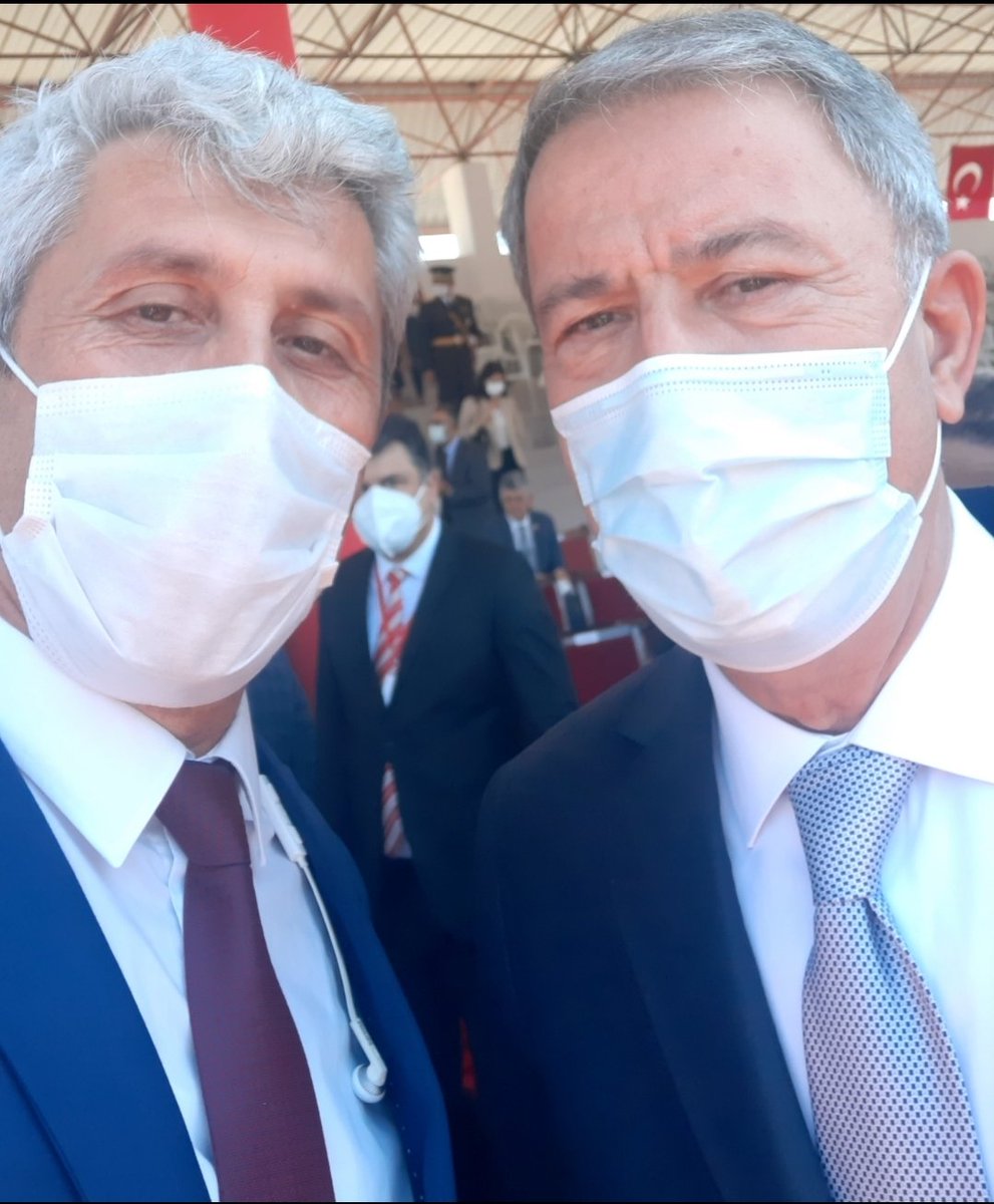 HULUSİ PAŞAM ÇOK GEÇMİŞ OLSUN. ACİL ŞİFALAR DİLİYORUM.