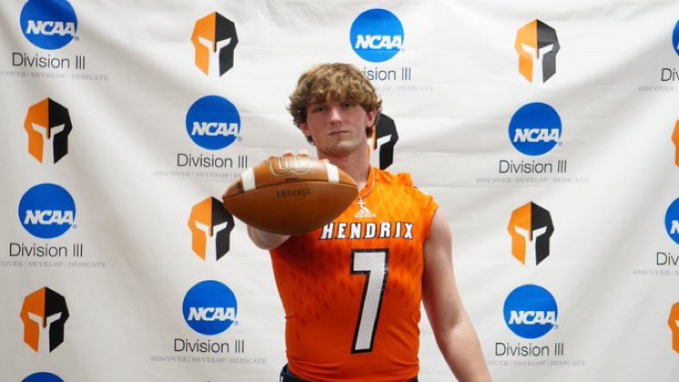 timmygracey7's tweet photo. The good times keep rollin!! Thank you @CoachMarshall_ and the rest of the Hendrix coaching staff for making this visit possible. https://t.co/JPjRSVOMuE