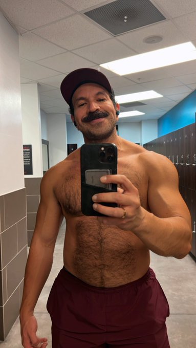 Watch Mao Sepulveda's leaked NSFW photo on TwXstars