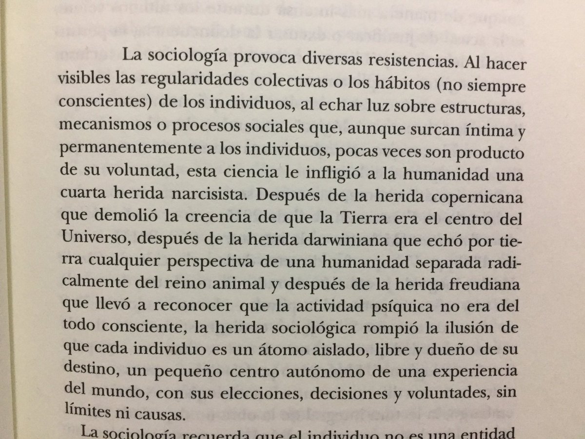 sofialanchimb's tweet image. Las cuatro heridas narcisistas de la humanidad según Lahire 👇 la #sociología le infligió la cuarta.