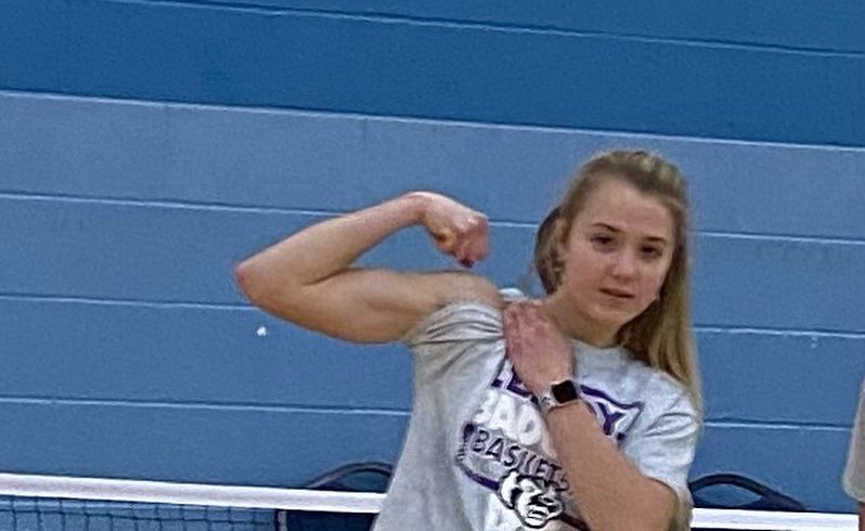 BHS_LadyBadgers's tweet photo. This week we honor our 3 seniors. Wednesday night come out and support Faith, Lydia & Kylie. #WeRow #GoBadgers #swipeformore👉💪🏻 https://t.co/AKTPWS7byL