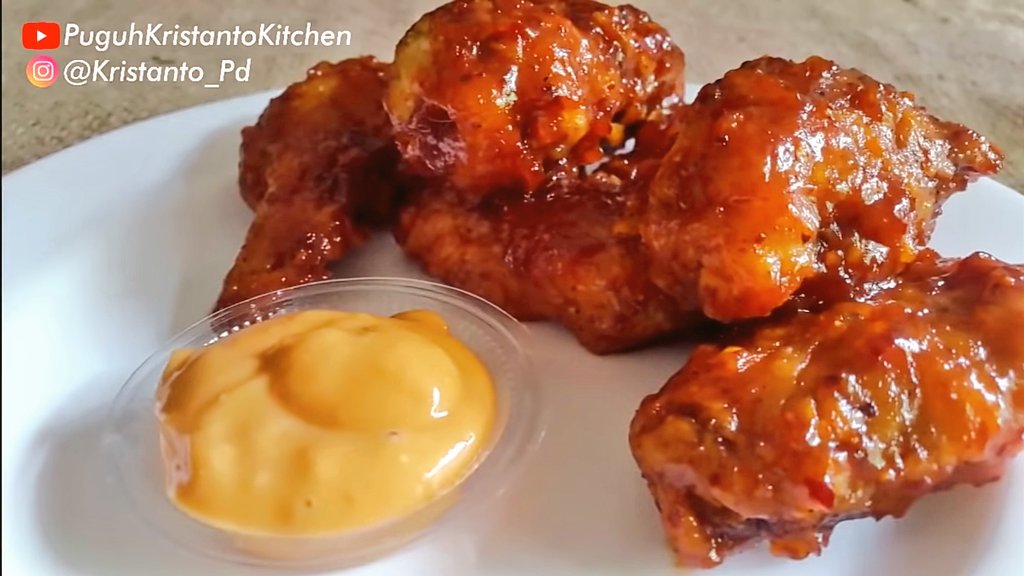 ThreadDapur's tweet photo. ✨ Resep Hemat Membuat Fire Chicken Ala Richeese ✨

— a thread — https://t.co/TZ0kLm5Pbo