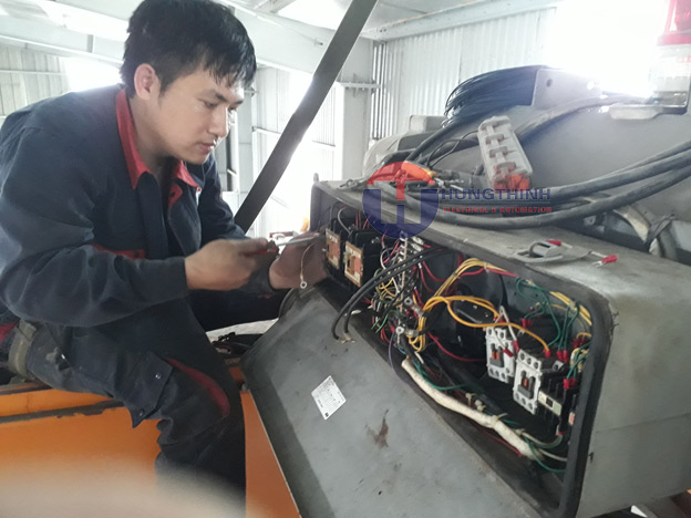 AutomationHung's tweet photo. Bảo trì, bảo dưỡng máy móc ở đâu chuyên nghiệp nhất Hải Phòng?
Dịch vụ sửa chữa bảo dưỡng máy móc thiết bị công nghiệp nhà xưởng tại Hải Phòng do Hưng Thịnh cung cấp:
https://t.co/ynD3qVJyf5
#hungthinh #bảo_trì #bảo_dưỡng #máy_móc https://t.co/EwIkSBYAw8
