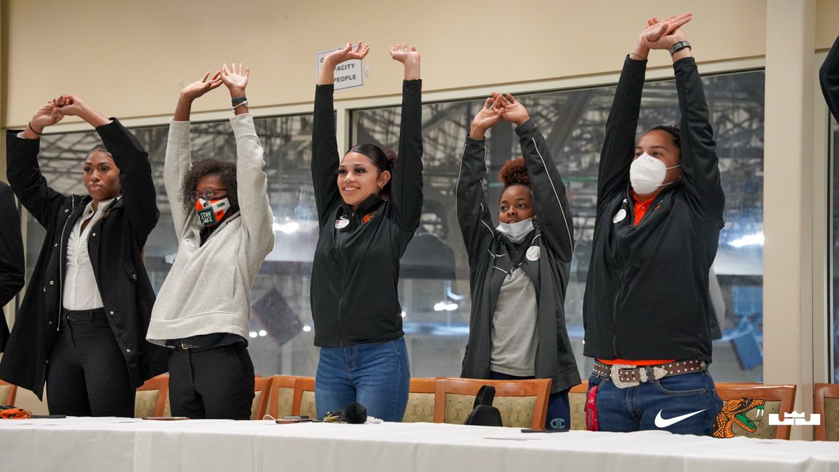 FAMUAthletics's tweet photo. Rattlers spend their Sunday evening participating in the ARISE NCAA HBCU STEM mentorship program. 

#FAMU | #FAMUly | #Rattlers | #FangsUp 🐍 https://t.co/Z3bAixJRCd