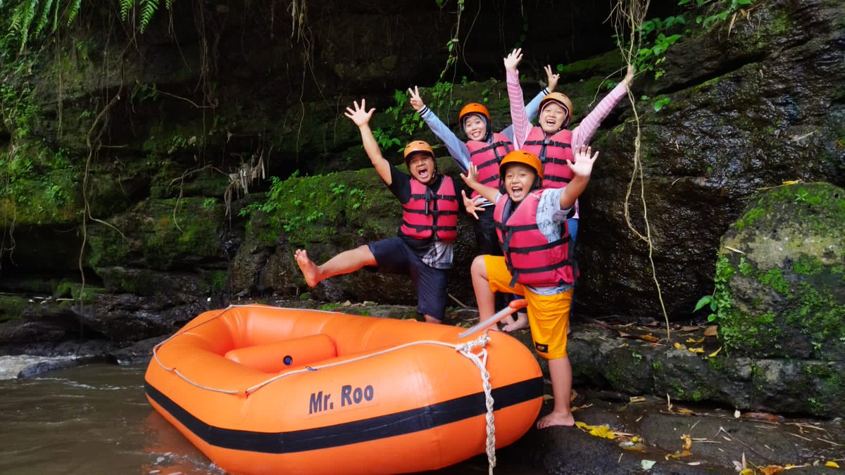 warenkrafting's tweet photo. Menjaga imun dan jaga kesehatan 
#raftingkaliwatu https://t.co/07yPVYuJ9o