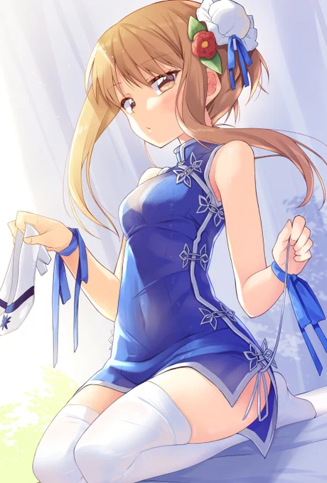 青チャイナっていいよね… 