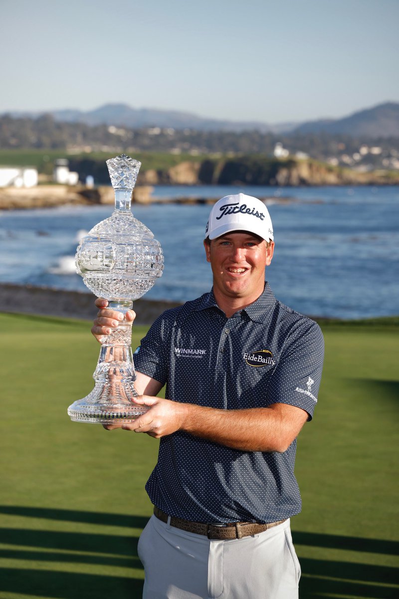 Congratulations to <a href="/HogeGolf/">Tom Hoge</a> on his first ever <a href="/PGATOUR/">PGA TOUR</a> win!🏆⛳️