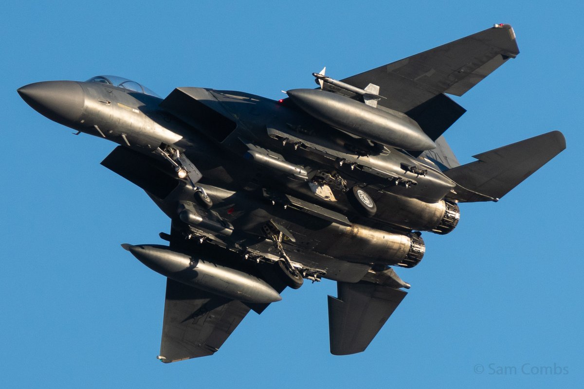 pressxtolive's tweet photo. Red Flag 22-1 continued: 335th FS "Chiefs" from Seymour Johnson. 89-0487 wearing a star for the sole F-15E air-to-air kill (with a bomb, no less) and 88-1670 with a "WAMPUM NATION" tag. #335FS #AvGeek #RedFlag https://t.co/u2UNzCWBRN