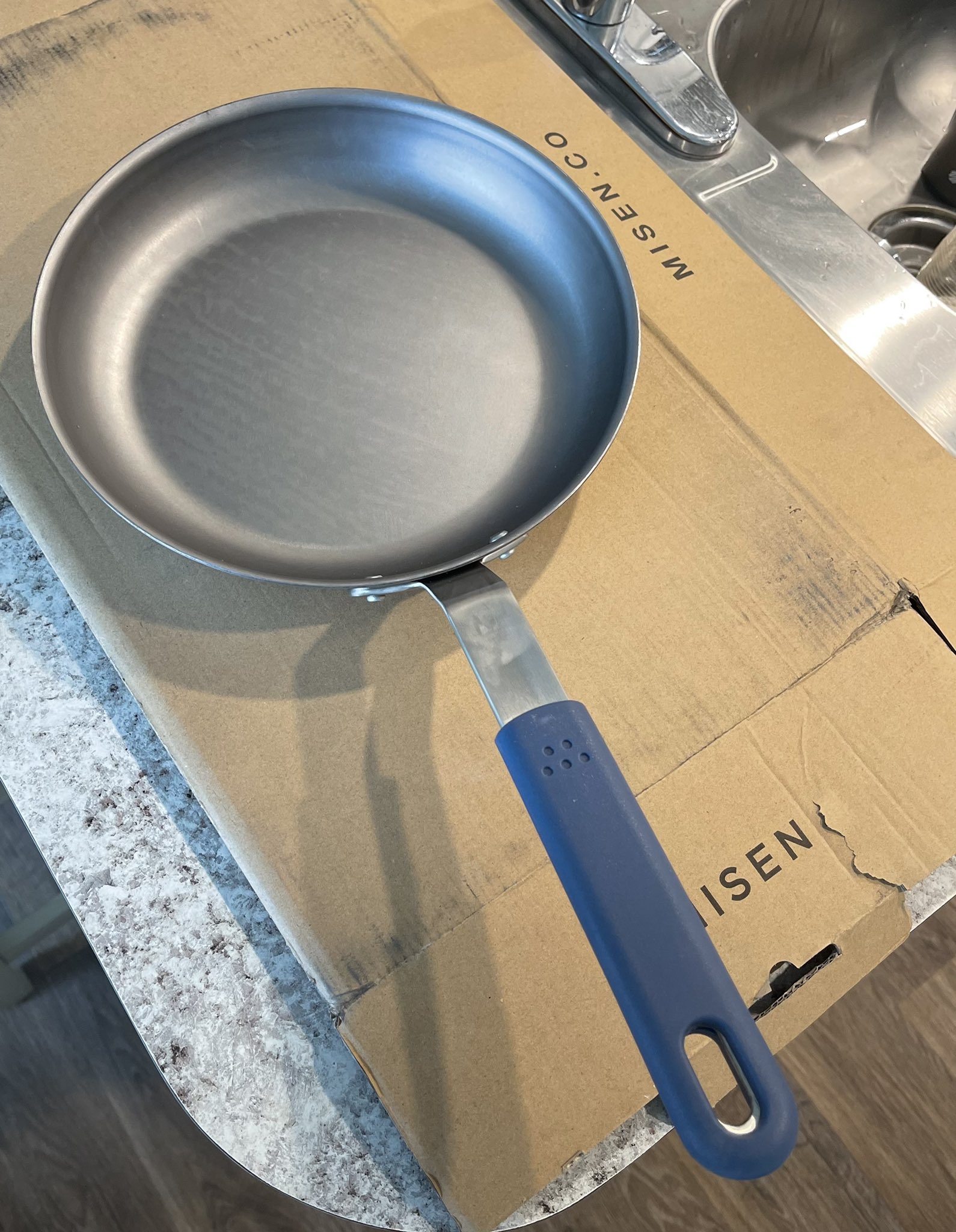 Misen Carbon Steel Wok