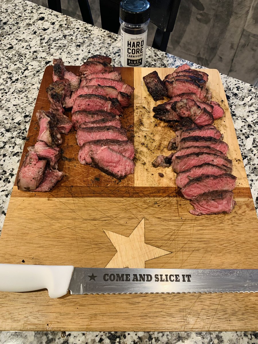 FFMeatSweats's tweet photo. Sunday steak night! @HEB prime ribeyes seasoned with @carnivorerub black, indirect and seared on @pkgrills. Get yourself a @MEATERmade thermometer. #FFBBQ #FFMeat #PKGrills #HardCoreBlack #Meatsweats #ATX https://t.co/NL3DqzgEEn
