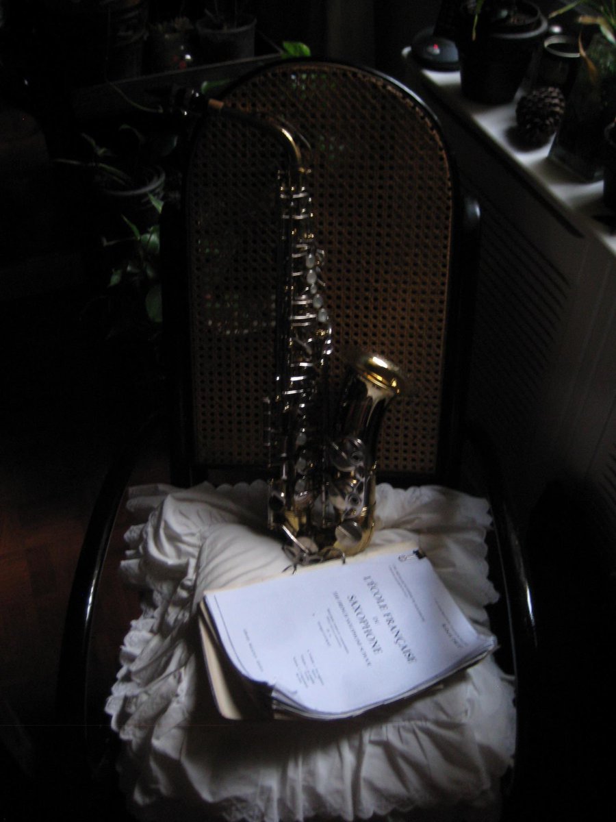 Waiting for the day to be together again 🎷❤️‍🔥🎼🎶🎵🇪🇸🔜🇺🇸